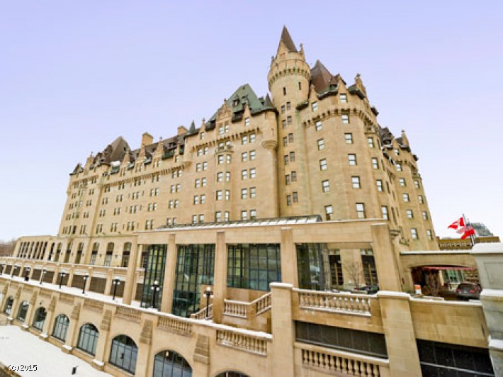 Fairmont Chateau Lau 1 Rideau Street